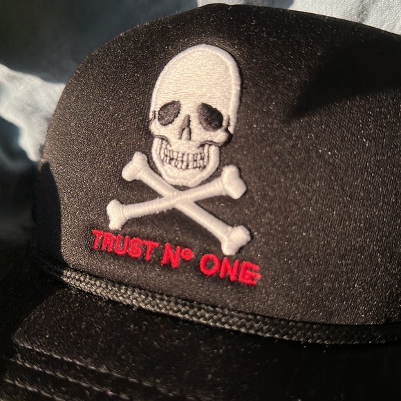 Field Grade Black Skull Trust No One Trucker SnapBack - Picture 2 of 5
